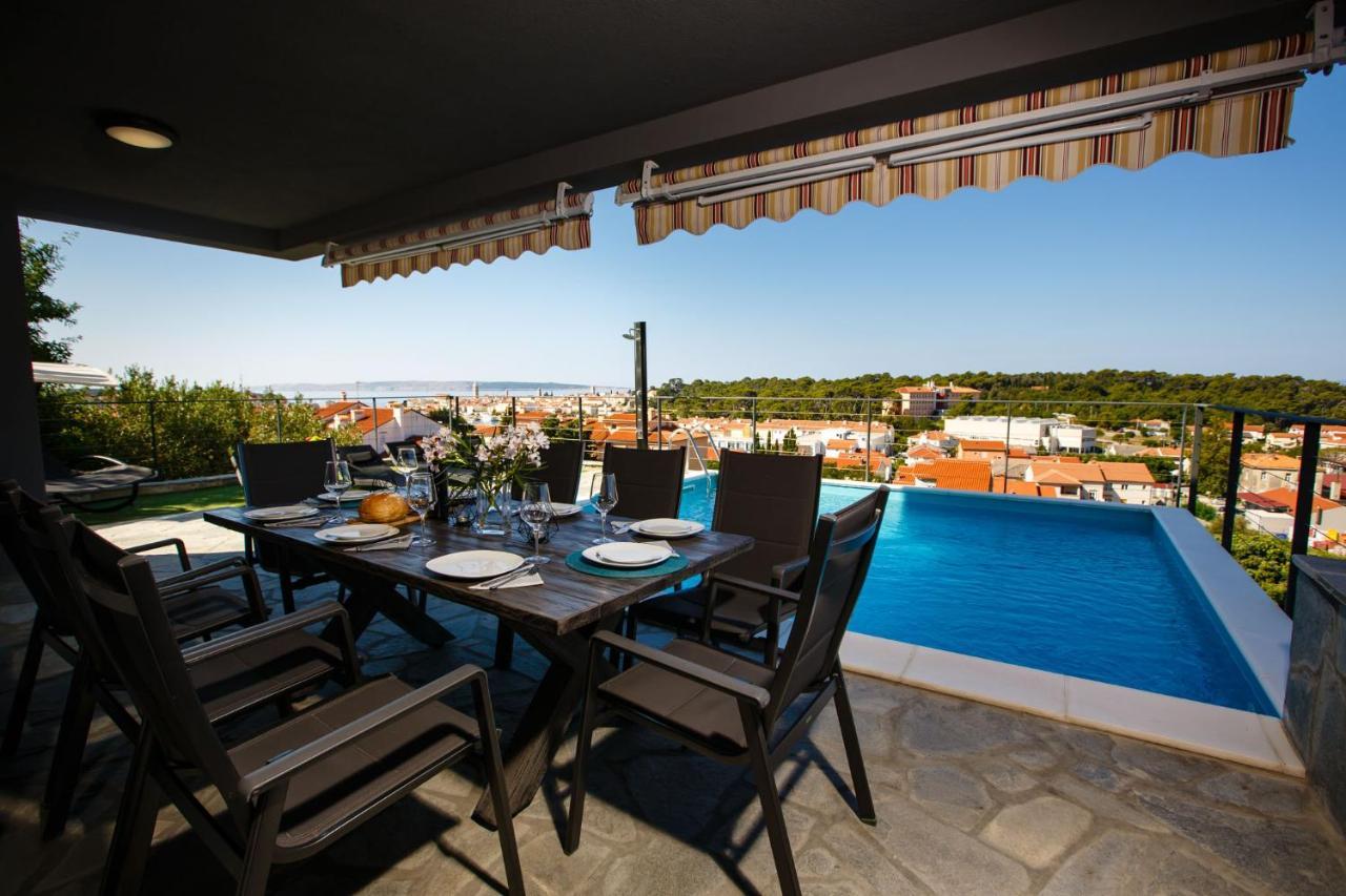Villa Venka Rab Town Luaran gambar