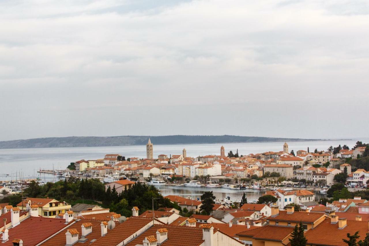 Villa Venka Rab Town Luaran gambar